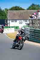 Vintage-motorcycle-club;eventdigitalimages;mallory-park;mallory-park-trackday-photographs;no-limits-trackdays;peter-wileman-photography;trackday-digital-images;trackday-photos;vmcc-festival-1000-bikes-photographs